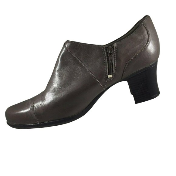 Clarks Booties Shoes 83681 Womens 10 M Heels Side Zipper Gray Brown Leather - Picture 6 of 12